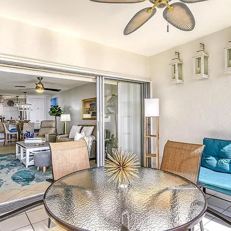 Villa Crescent Royale 508